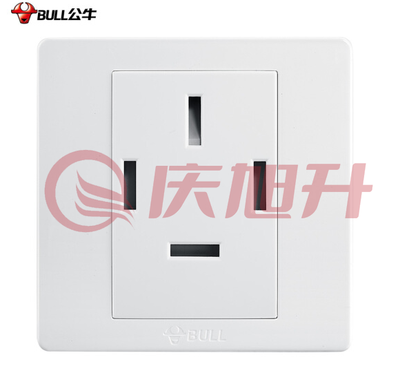 公牛 三相四线 25A 插座 G05Z113 SKU：QXS10874